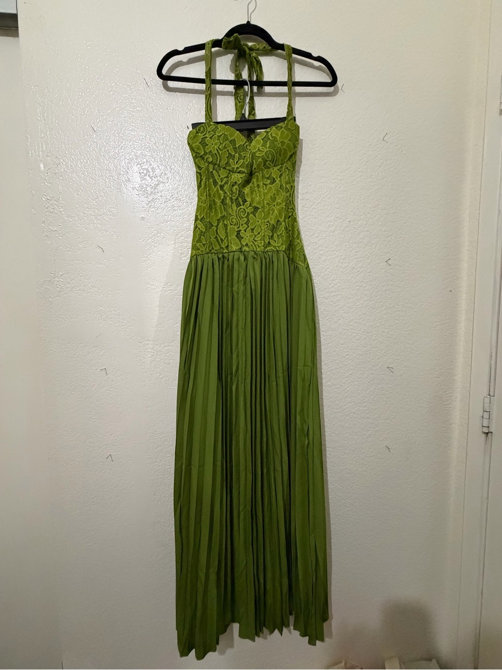 Green Lace Bodice Halter Maxi Dress